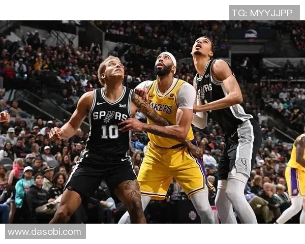 12月8日CCTV直播湖人对决马刺精彩赛事回顾与分析 12月8日CCTV直播湖人对决马刺精彩赛事回顾与分析