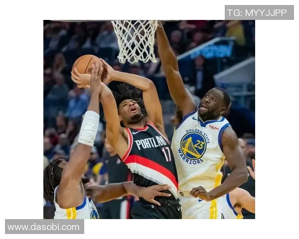 勇士与开拓者首战回顾:激烈对决与精彩瞬间全解析 勇士与开拓者首战回顾:激烈对决与精彩瞬间全解析