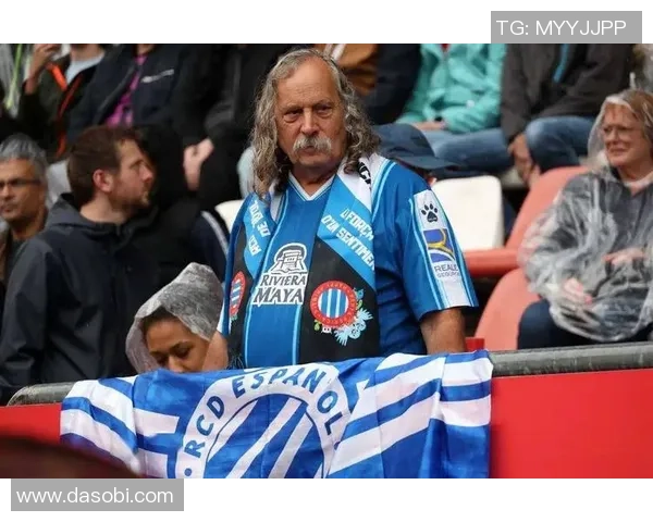 西班牙人对阵谢周三热身赛精彩回顾与精彩瞬间分析